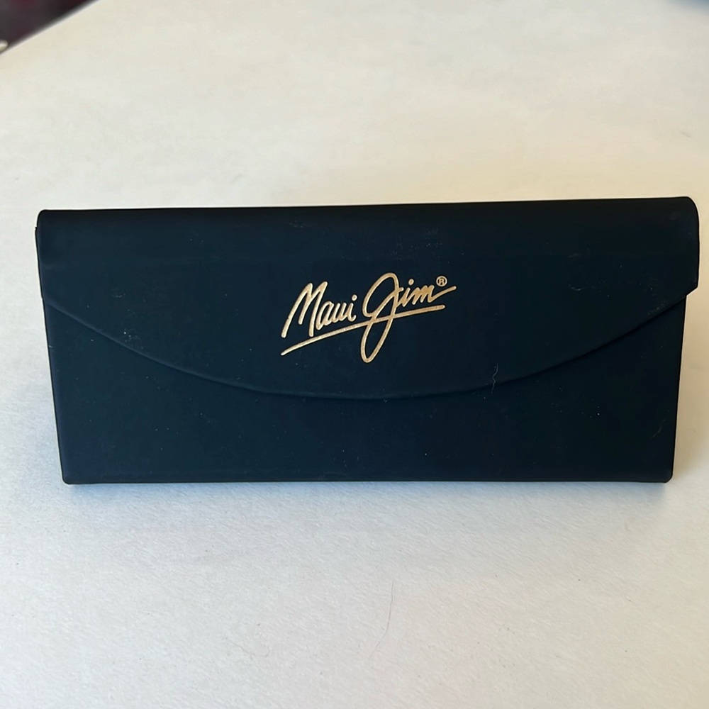 Maui Jim soft glasses case